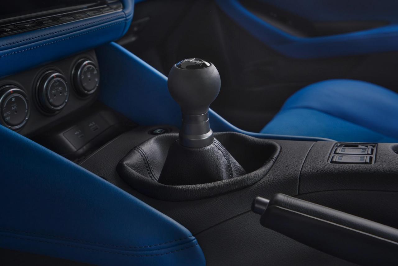 2023-Nissan-Z-Couype-21.jpg