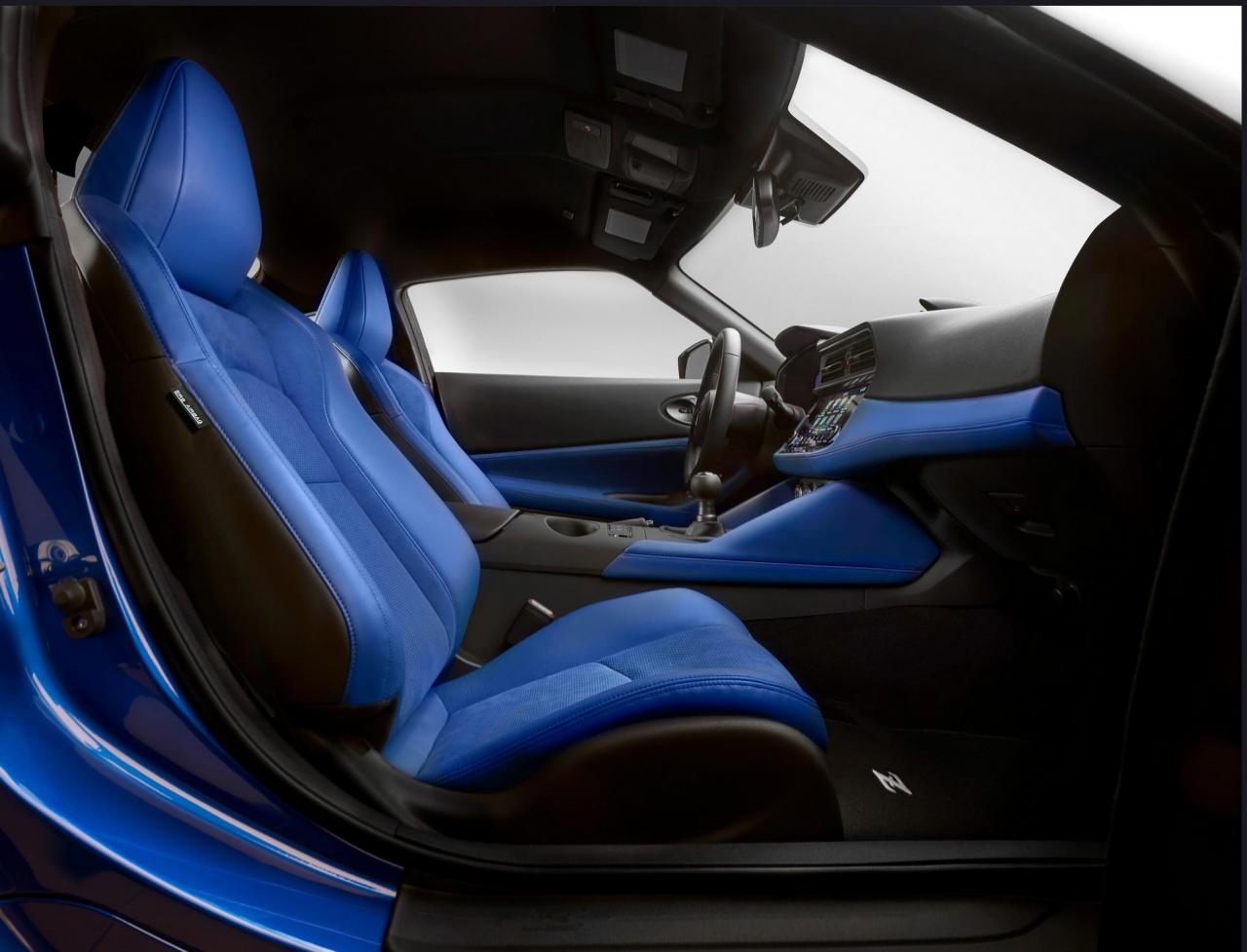 2023-Nissan-Z-Couype-25.jpg