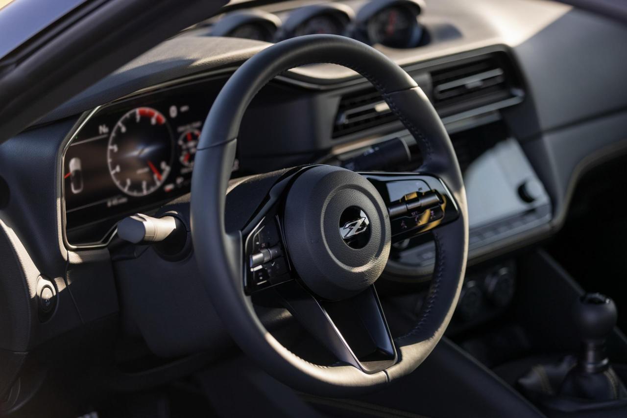 2023-Nissan-Z-Couype-47.jpg