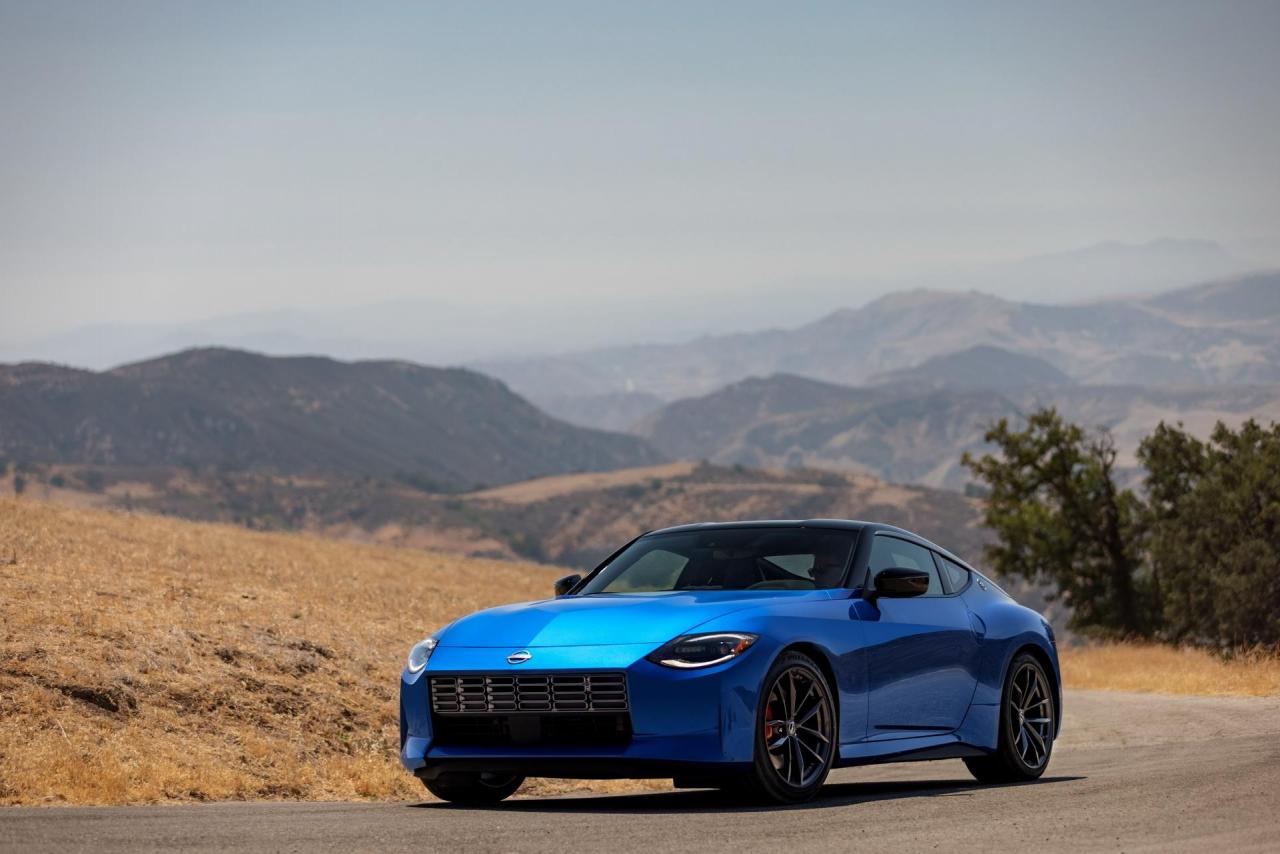2023-Nissan-Z-Couype-5.jpg