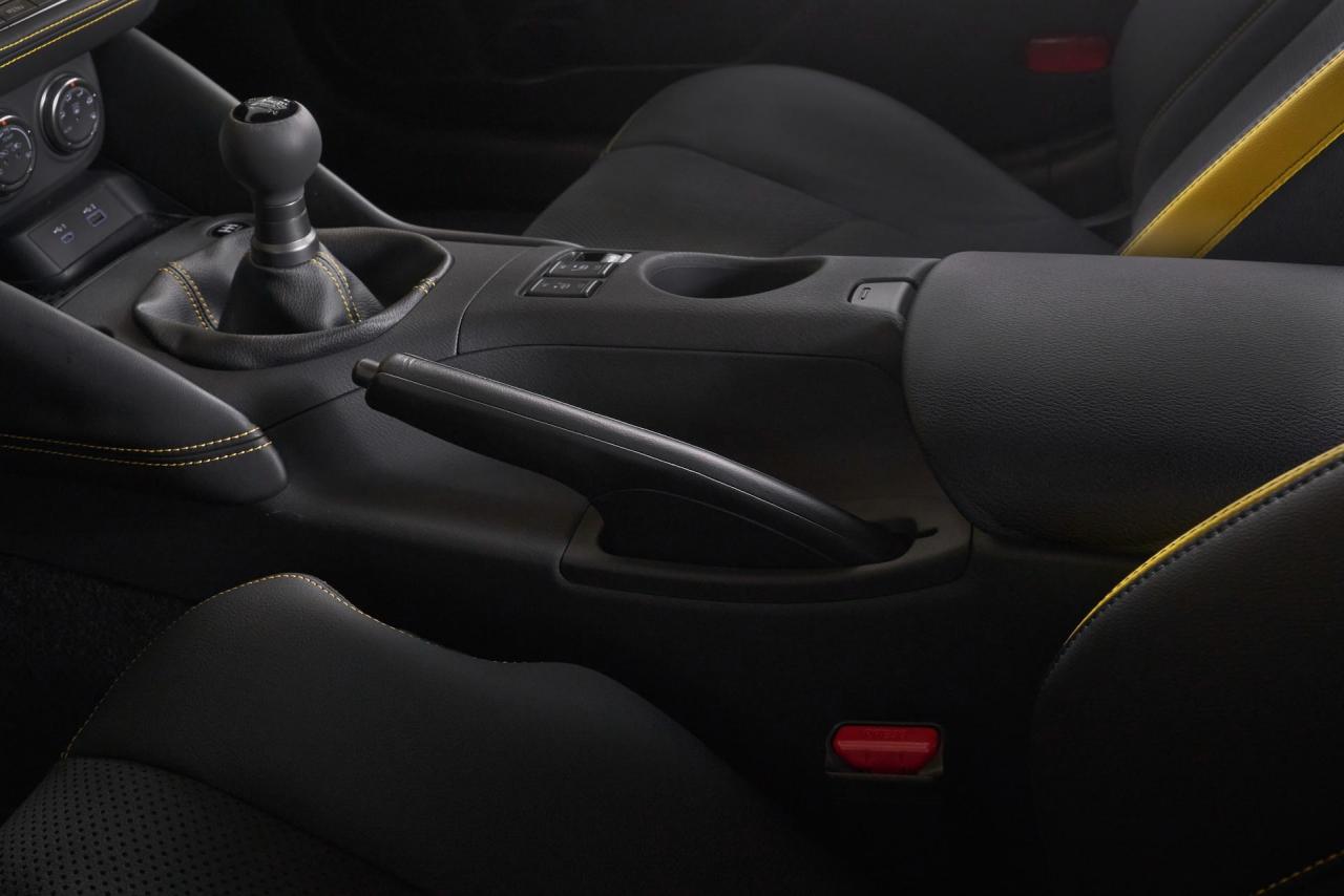 2023-Nissan-Z-Couype-53.jpg