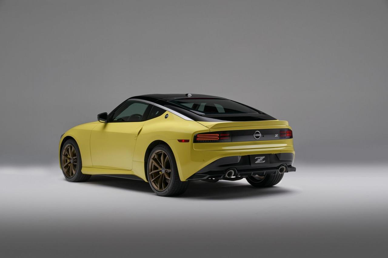 2023-Nissan-Z-Couype-61.jpg