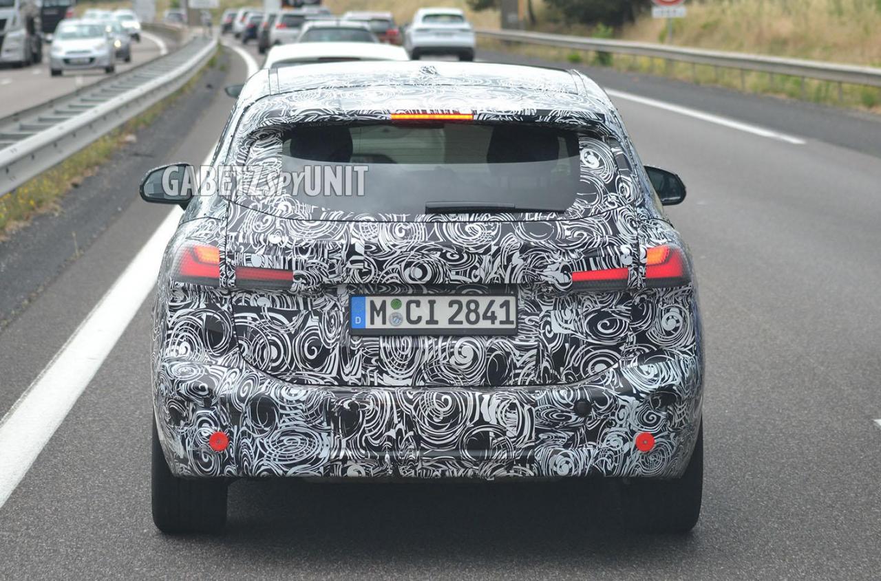 BMW Serie 2 Active Tourer Spy U06 2021 (5).jpg