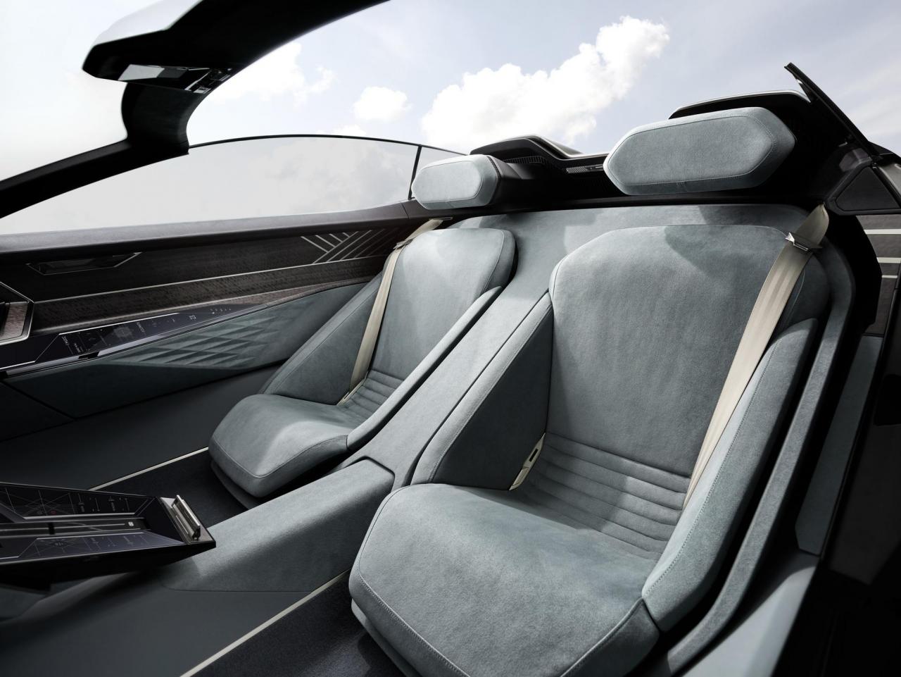 Audi-skysphere-concept-PB21-39.jpg