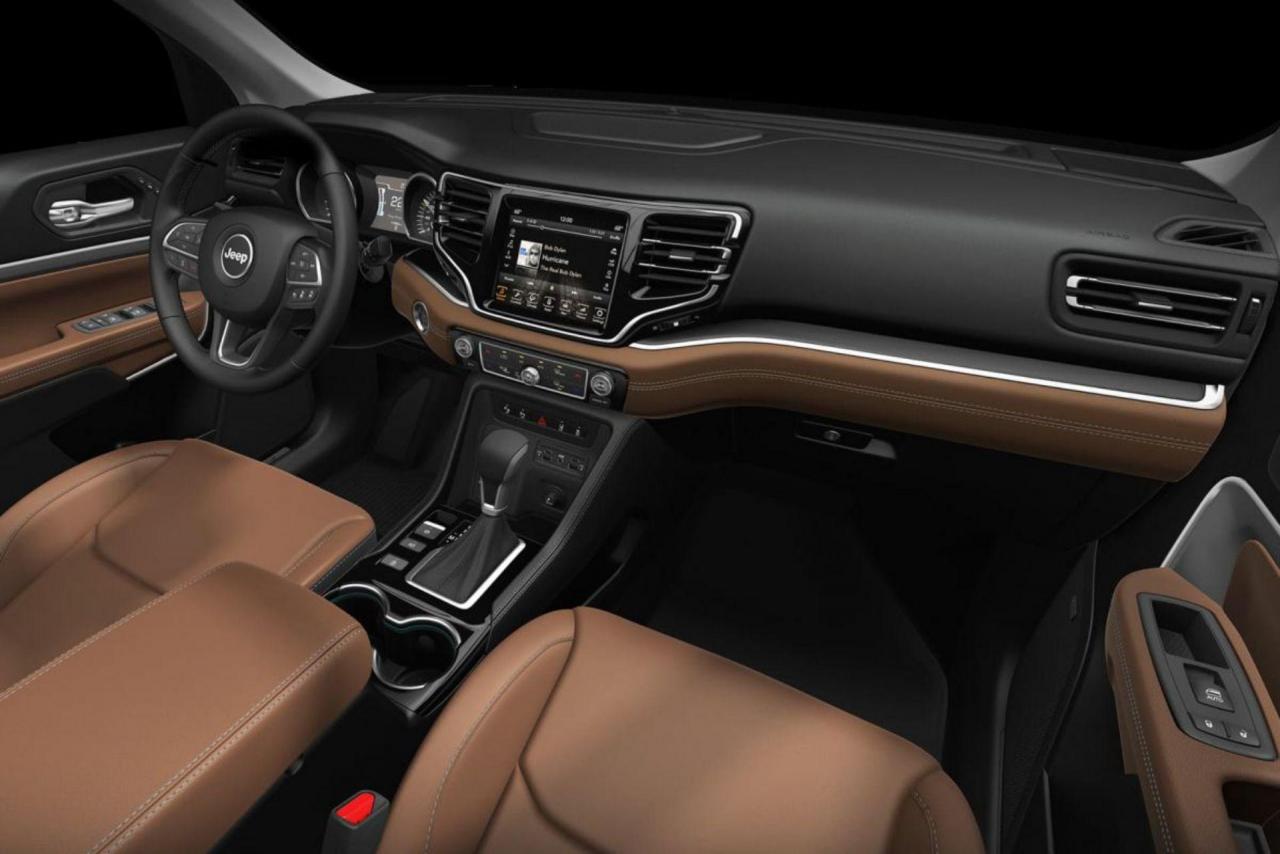 Jeep-Grand-Commander-13.jpg
