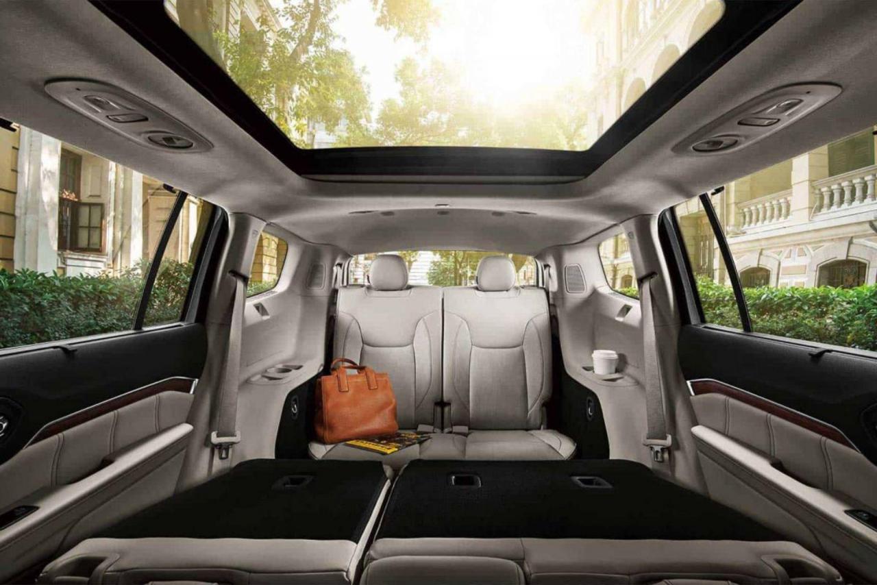 Jeep-Grand-Commander-17.jpg