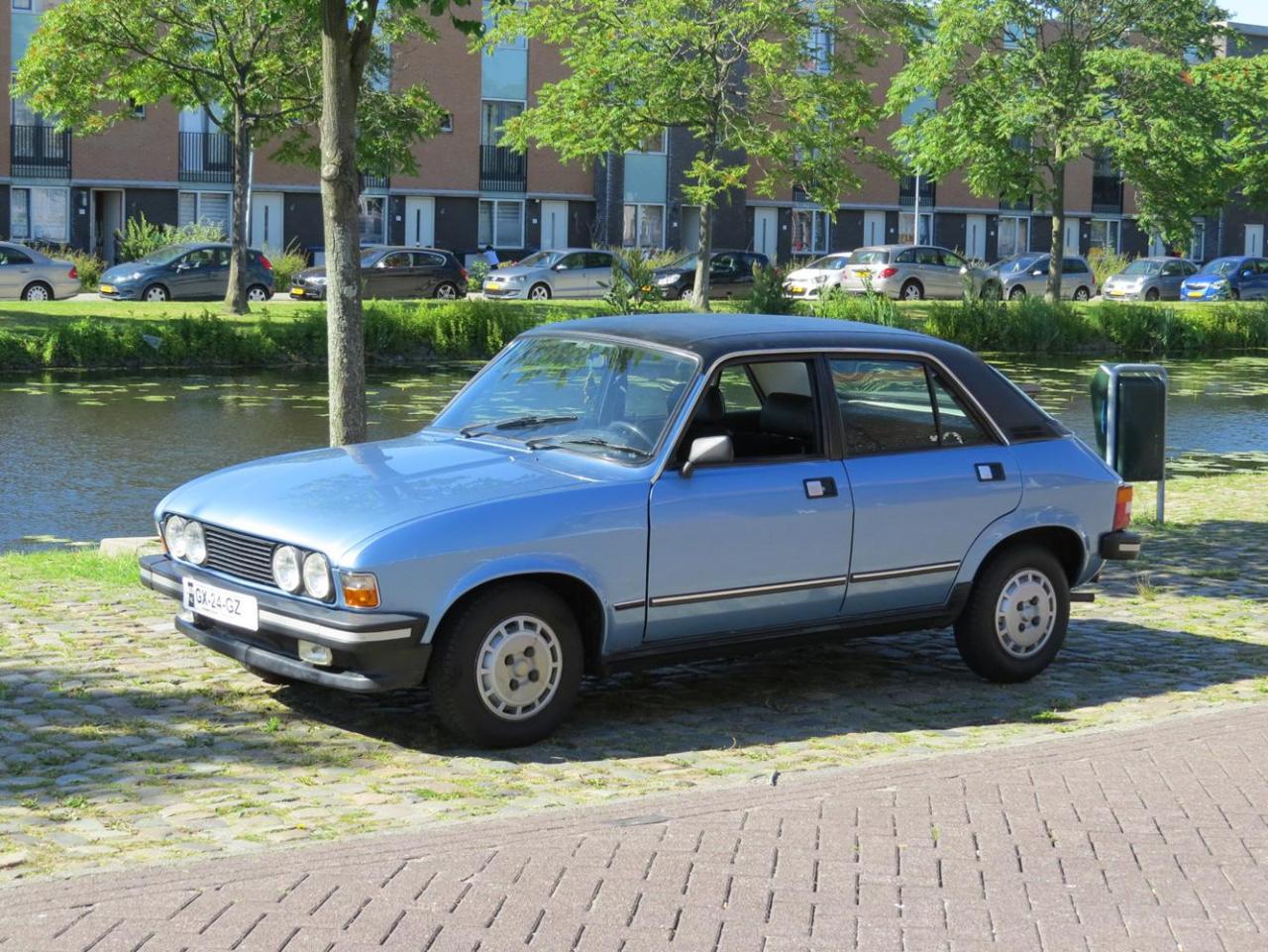 austin-allegro-3.thumb.jpg.79bfc9e019aa170caded75f74de43591.jpg