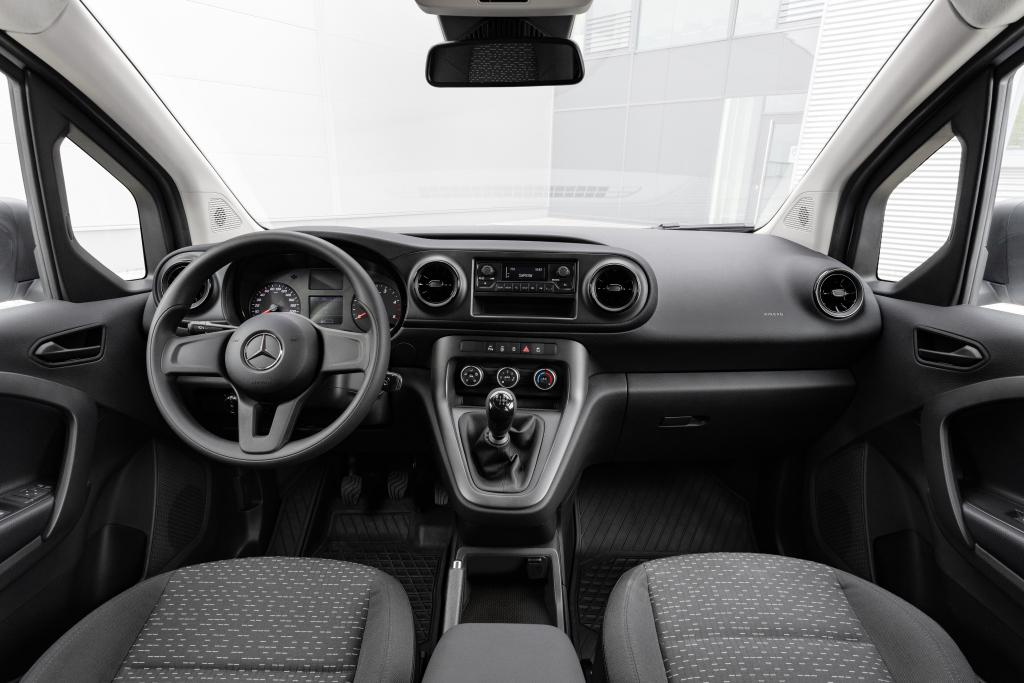 mercedes-benz_citan_883.jpg.126692680a1b738ab43c06e9c6c9ff46.jpg