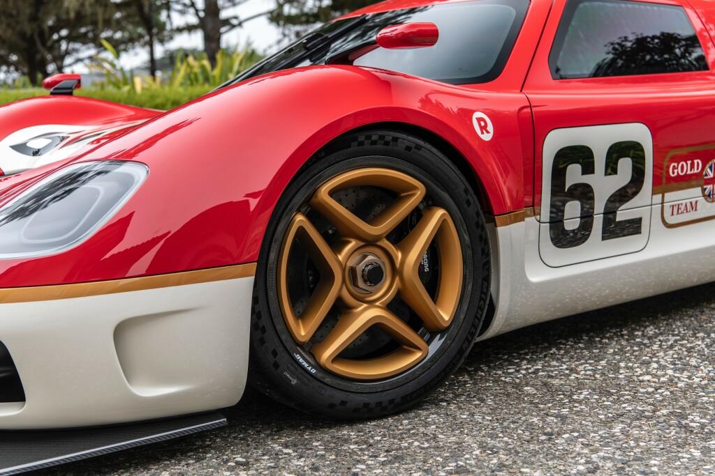 radford_lotus_type_62-2_with_gold_leaf_livery_3.jpg.c4e3ca6da8fd7aeb1a5ecd9e7e867f9d.jpg