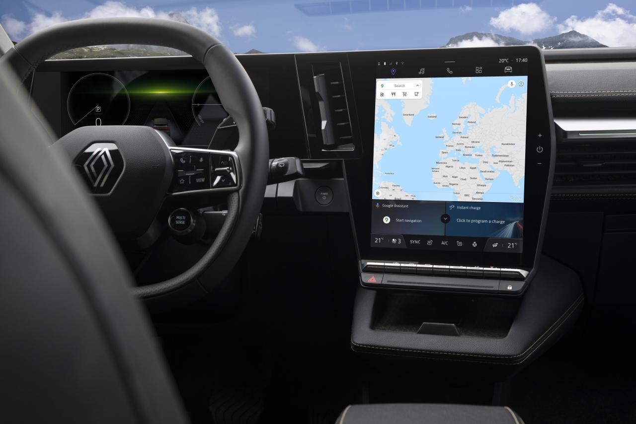 2021 - New Renault Mgane E-TECH Electric - Nature (12).jpg