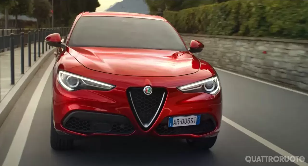 2021-alfa-romeo-stelvio-6c-villa-d-este-01.jpg.f332f325bdc0e7f9e611b554df5ead00.jpg