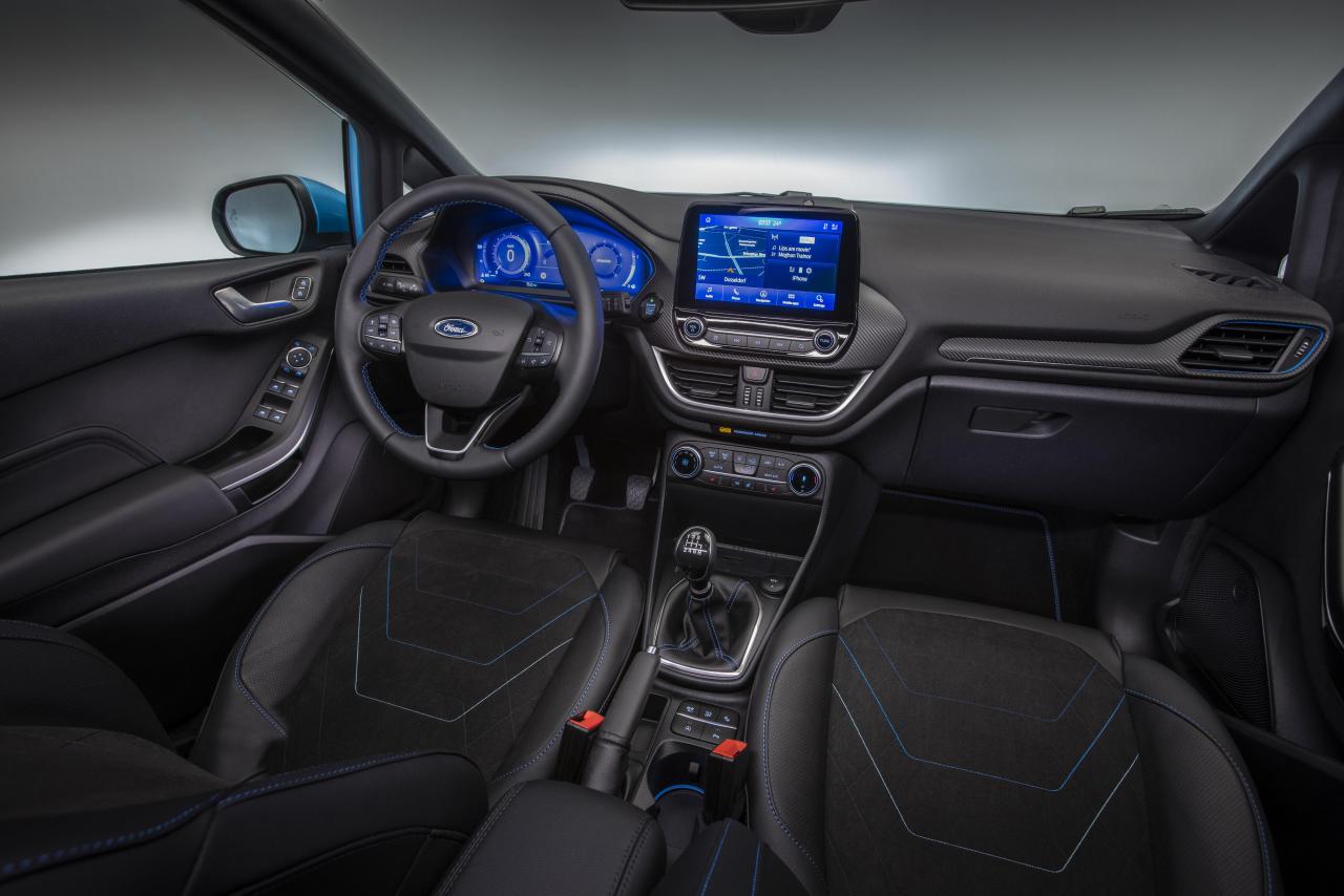 2021_FORD_FIESTA_STUDIO_INTERIOR_16.jpg