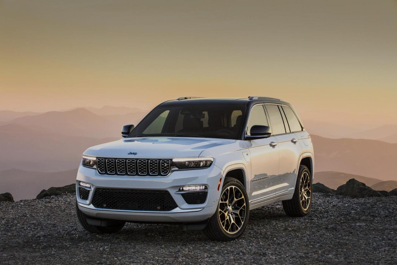 2022-Jeep-Grand-Cherokee-113.jpg