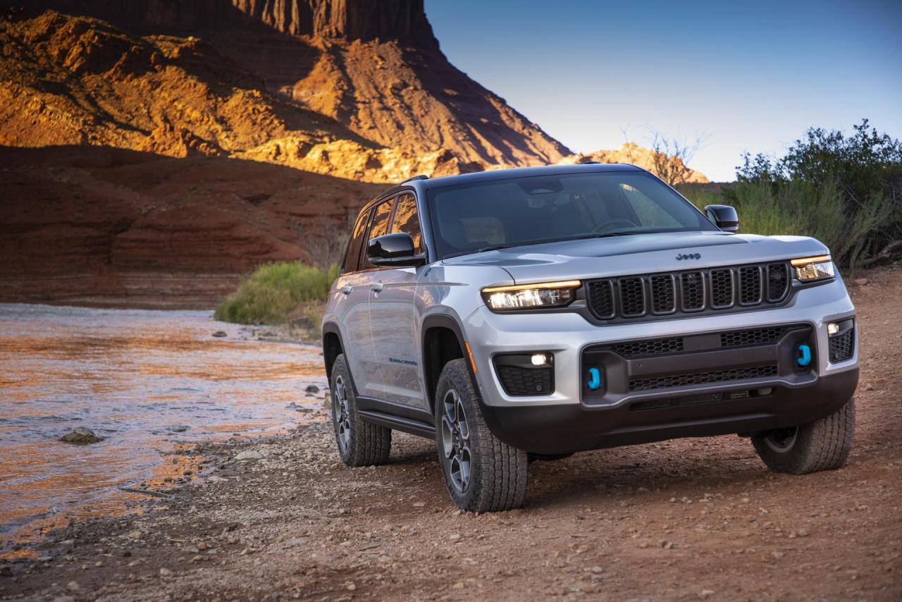 2022-Jeep-Grand-Cherokee-15-1.jpg