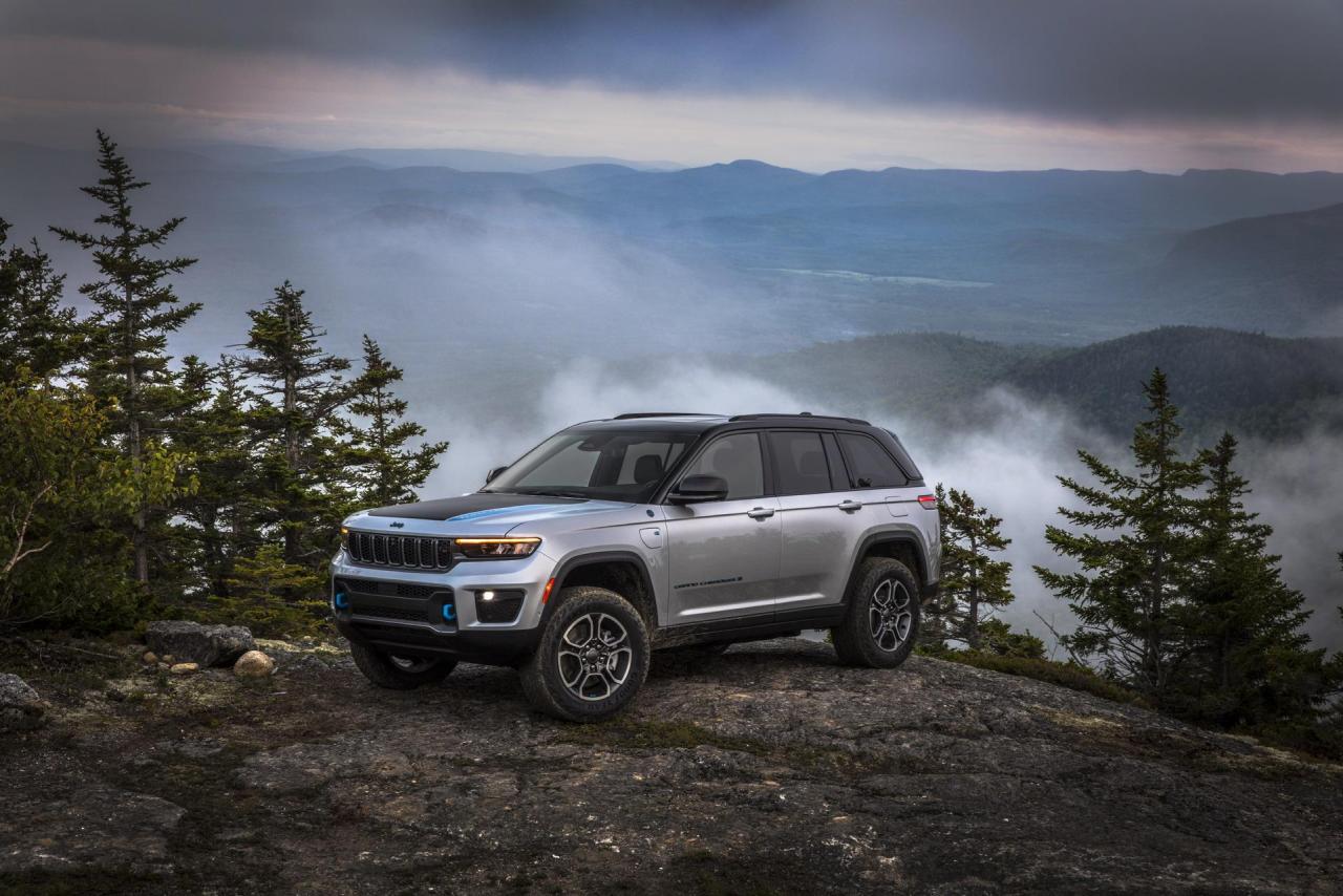 2022-Jeep-Grand-Cherokee-25-1.jpg