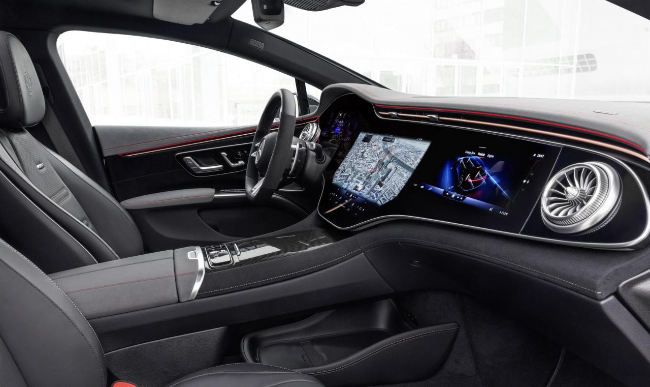 2022-Mercedes-AMG-EQS-53-20.jpg