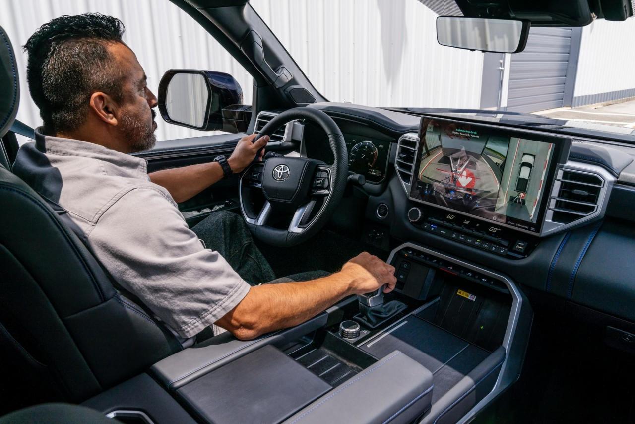 2022-Toyota-Tundra-723.jpg