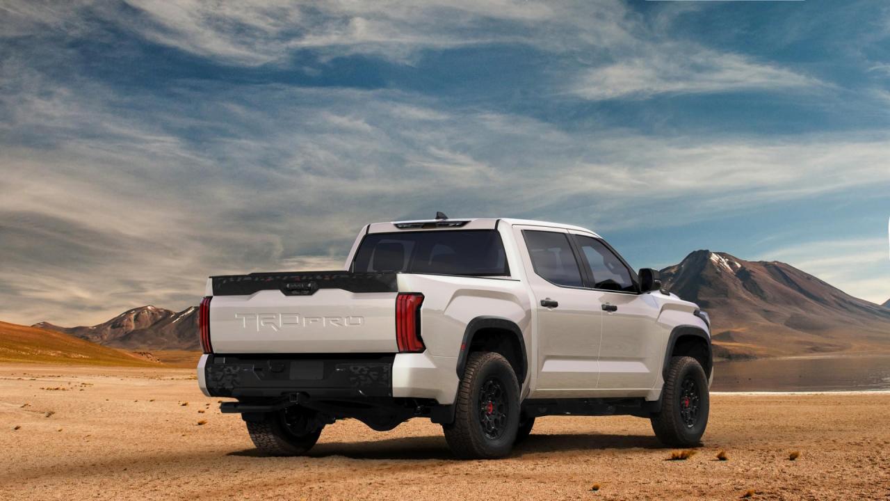 2022-Toyota-Tundra-736.jpg