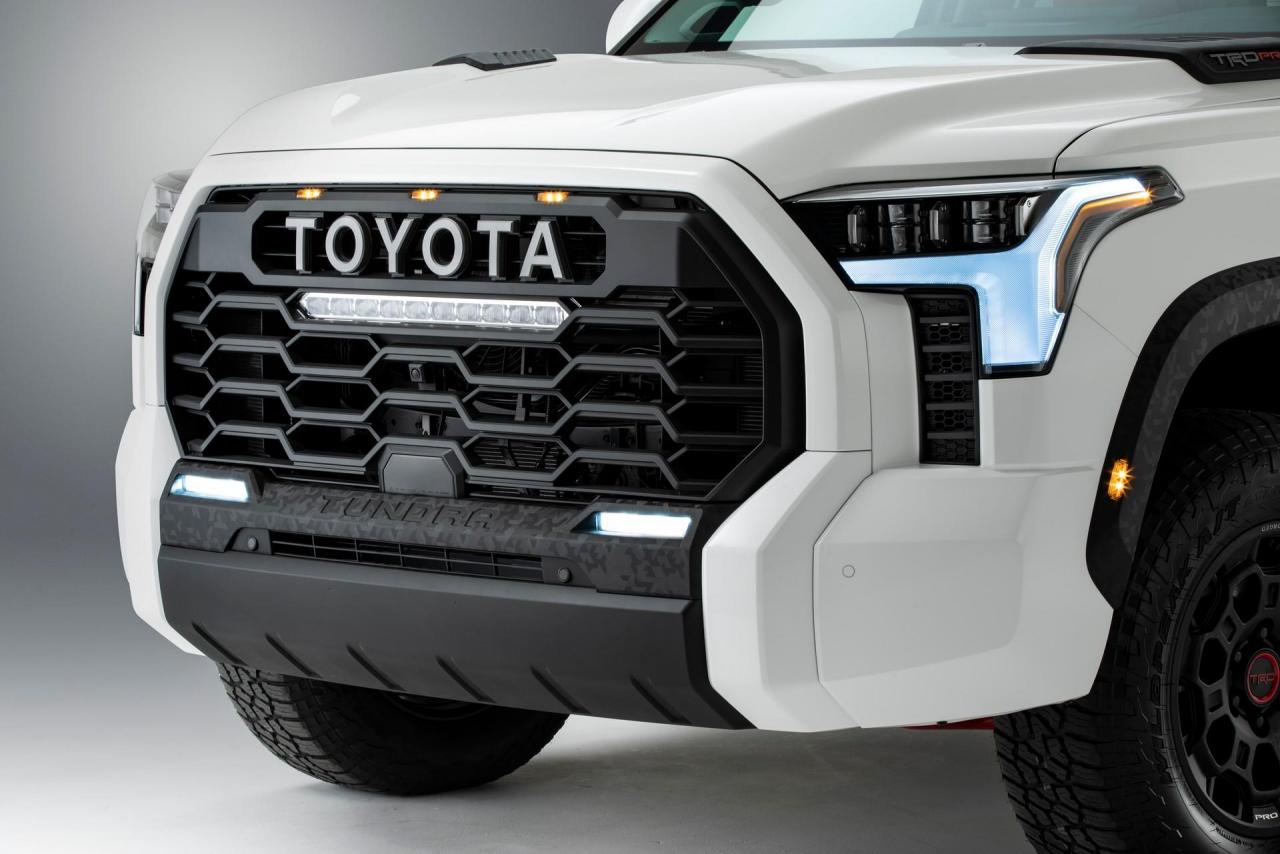 2022-Toyota-Tundra-747.jpg