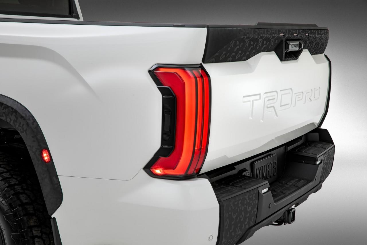 2022-Toyota-Tundra-756.jpg