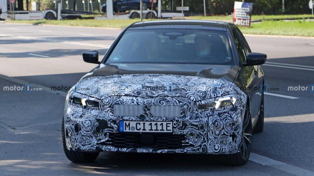 bmw-3-series-facelift-new-spy-photo (12).jpg