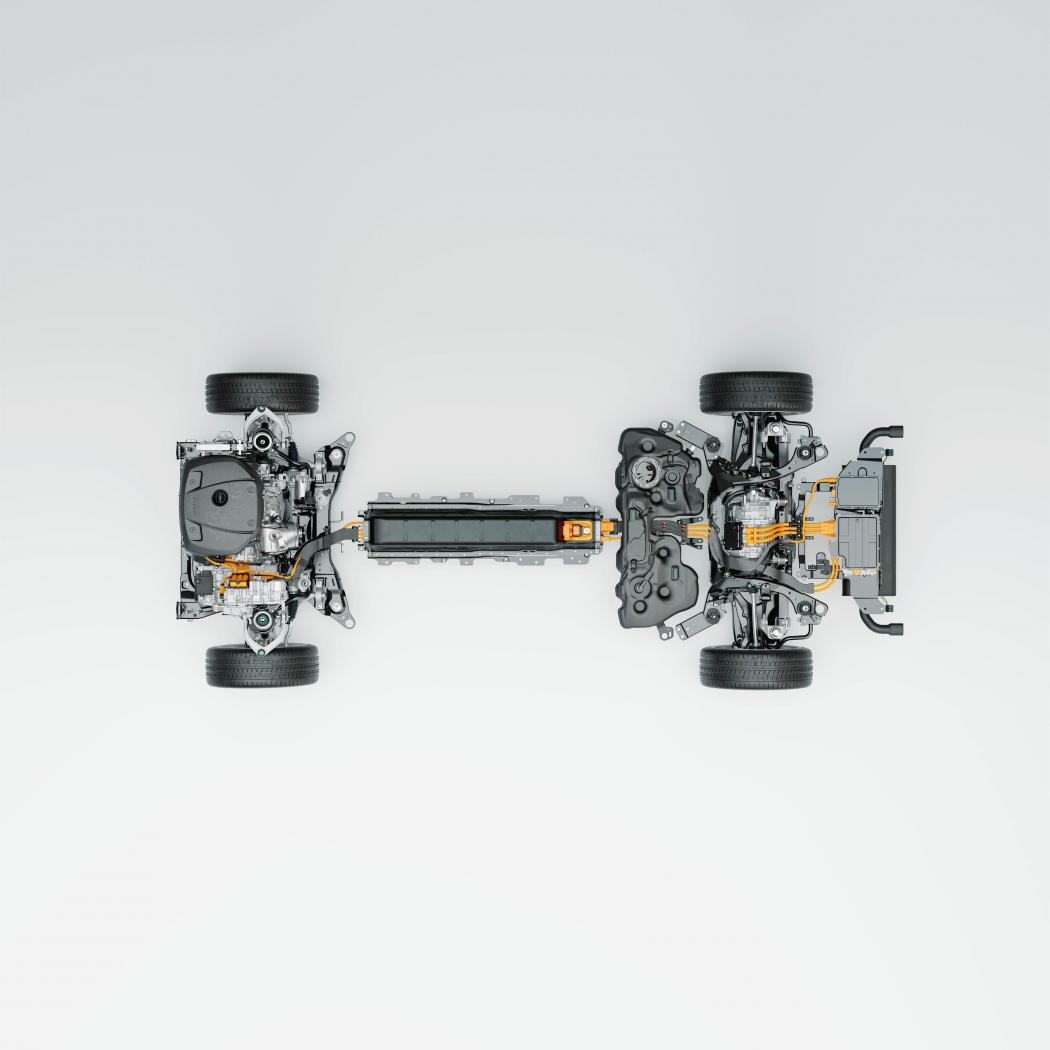 285880_Technical_cutaway_Volvo_Cars_new_Recharge_plug-in_hybrid_powertrain.jpg