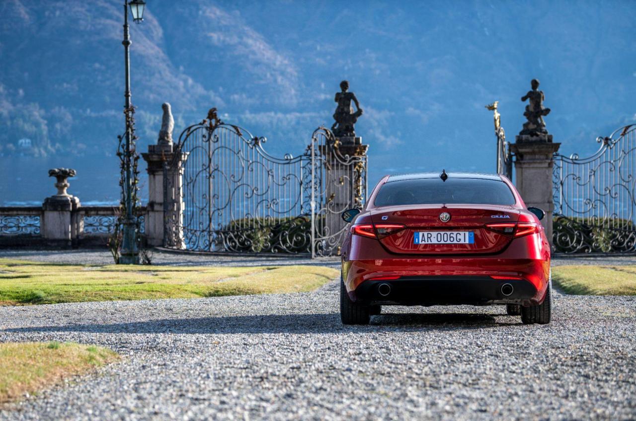 Alfa-Romeo-Giulia-and-Stelvio-6C-Villa-d’Este-18.jpg