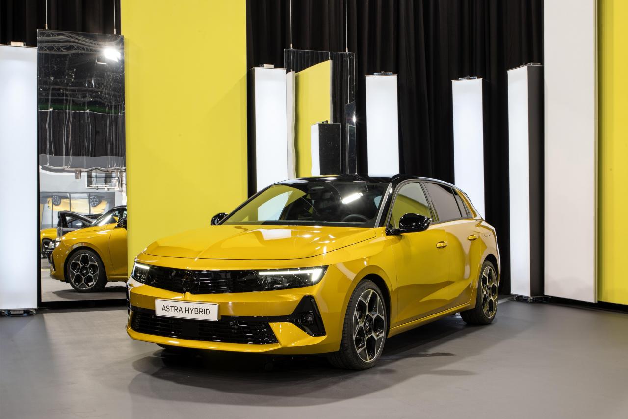 32_Opel_516884.jpg.thumb.jpg.40f7c3b6a3d2251b1cc2ef9696991380.jpg