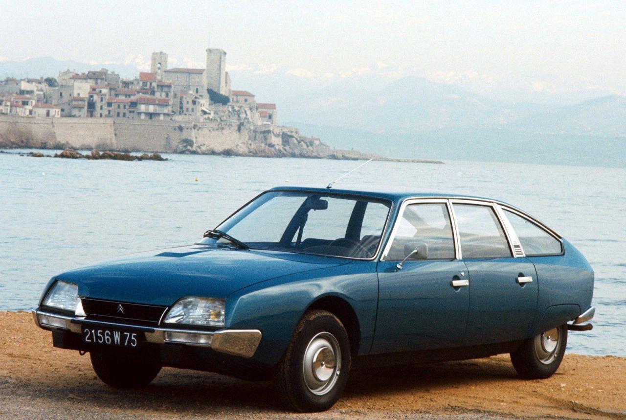 citroen_cx_1975.thumb.jpg.00b237d5cc091941de24af7e7608b621.jpg