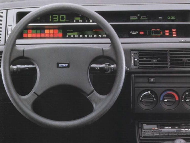 fiat-tipo.jpg.6d7bfbcbb12e286d1fef8b5a771824d5.jpg