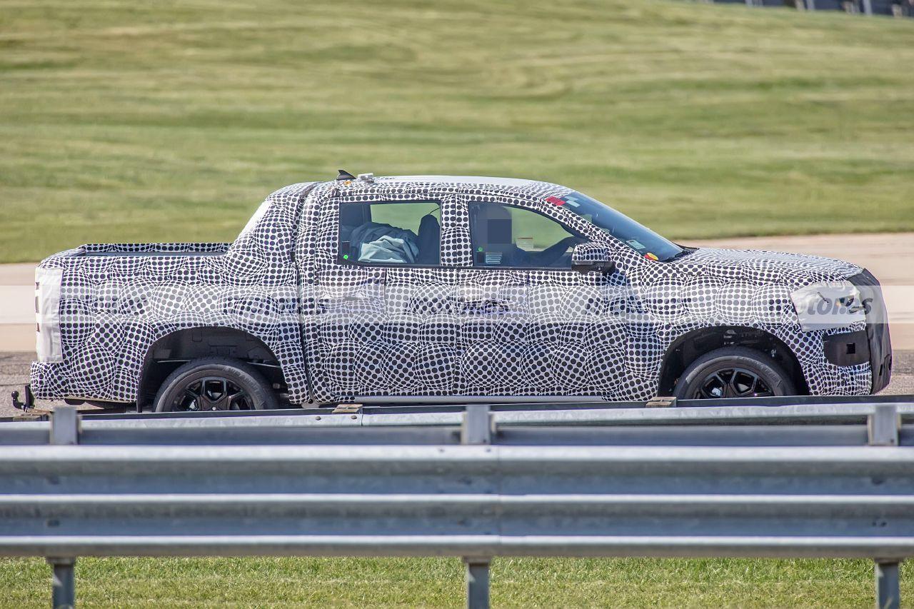 volkswagen-amarok-2023-fotos-espia-202180999-1631099841_7.jpg.1253410337a3397a2250303bd15907fe.jpg