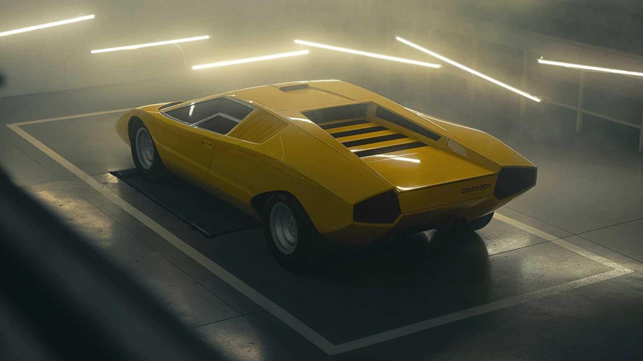 1971-lamborghini-countach-lp-500-reconstruction (5).jpg
