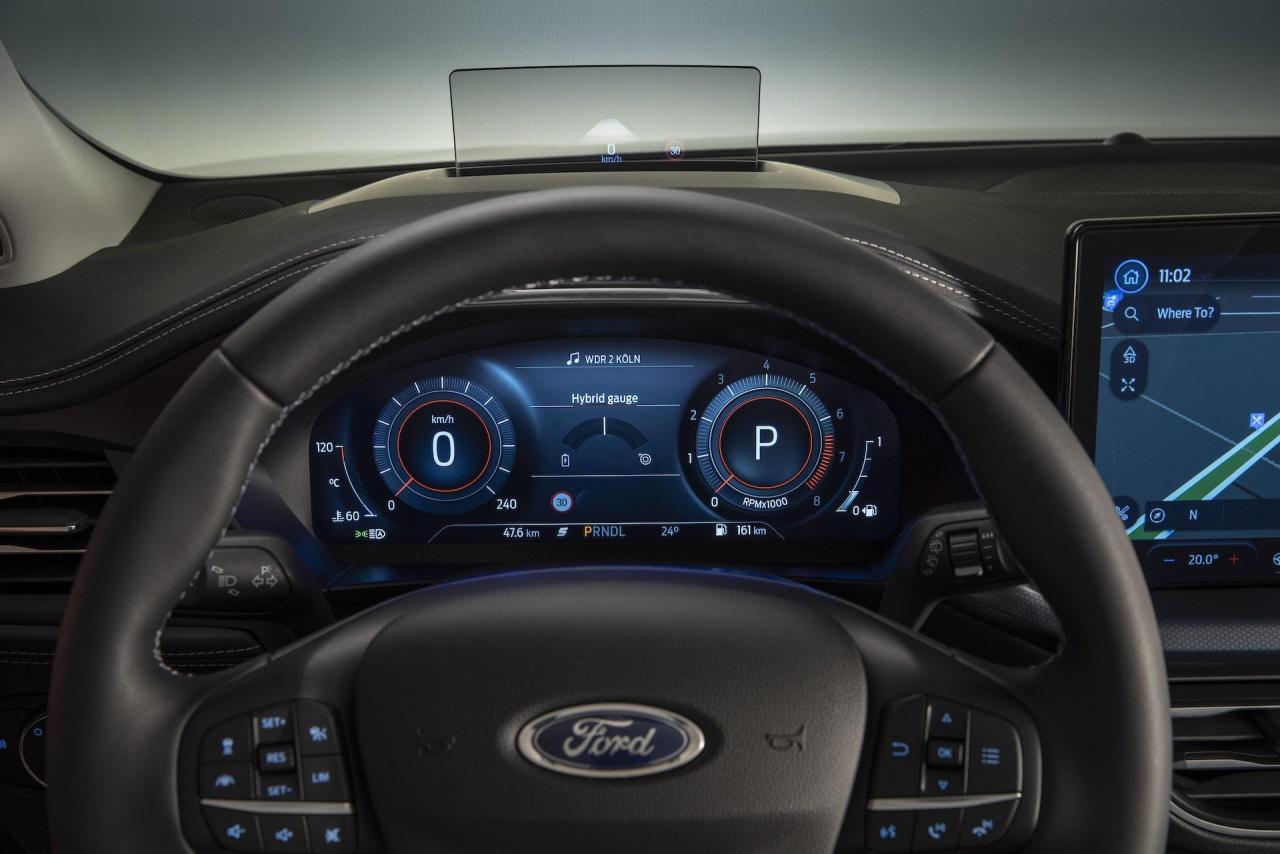2021-Ford-Focus-facelift-00019.jpg