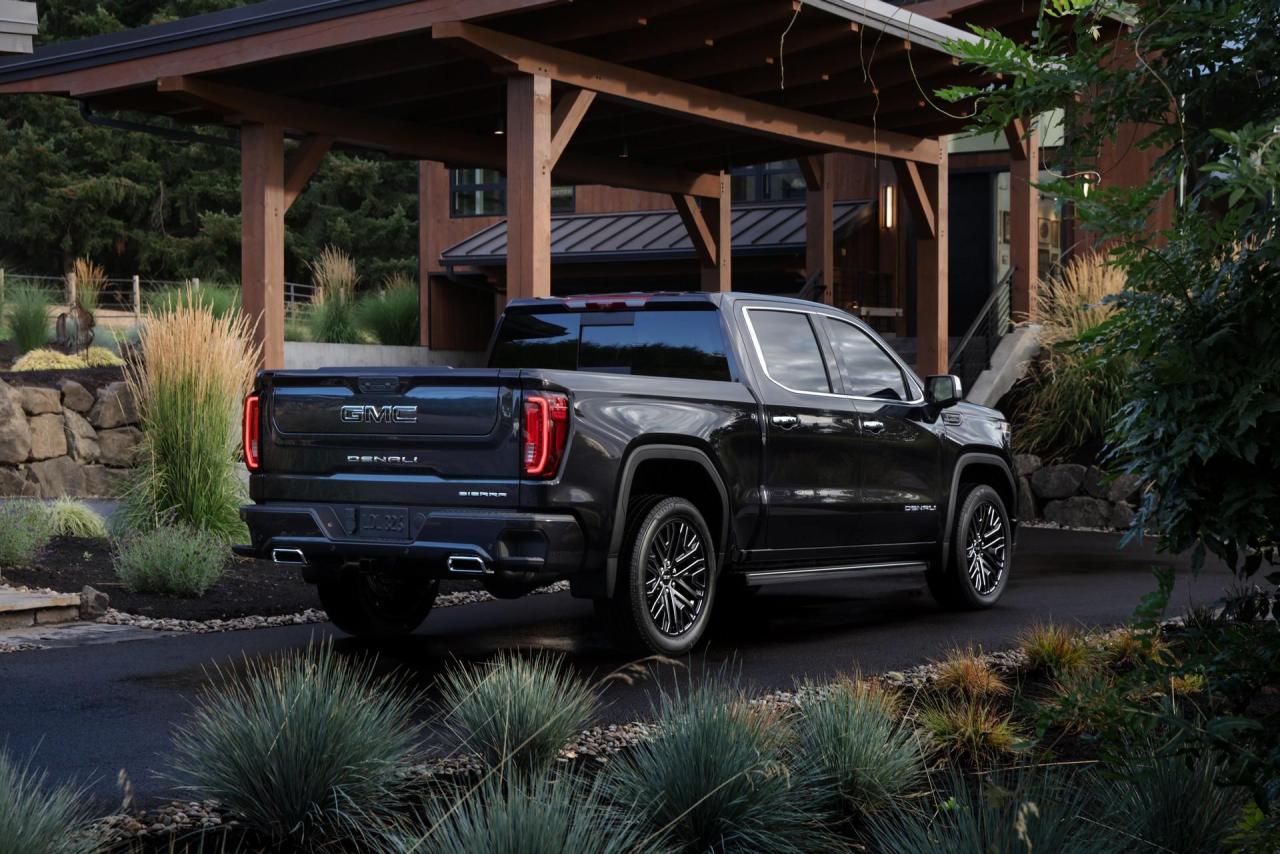 2022-GMC-Sierra-17.jpg