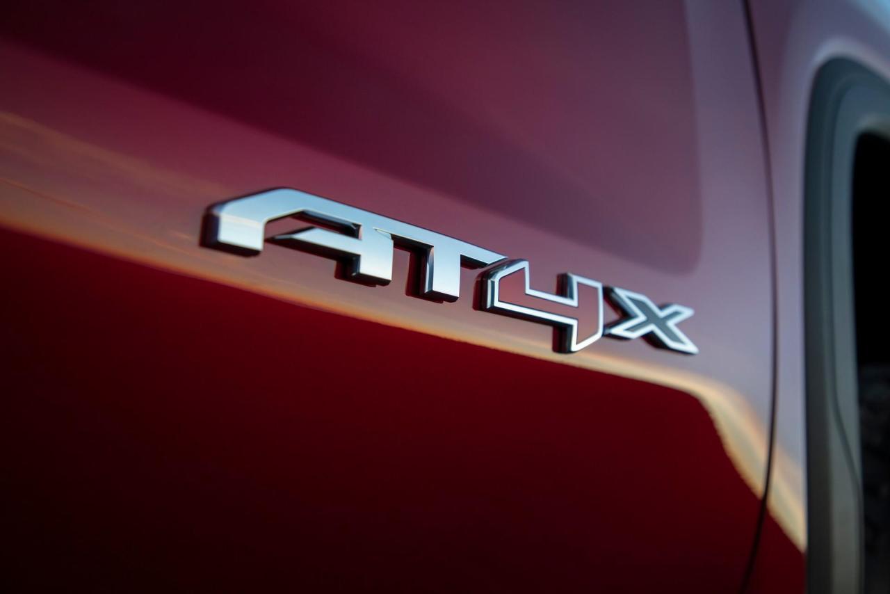 2022-GMC-Sierra-3-1.jpg