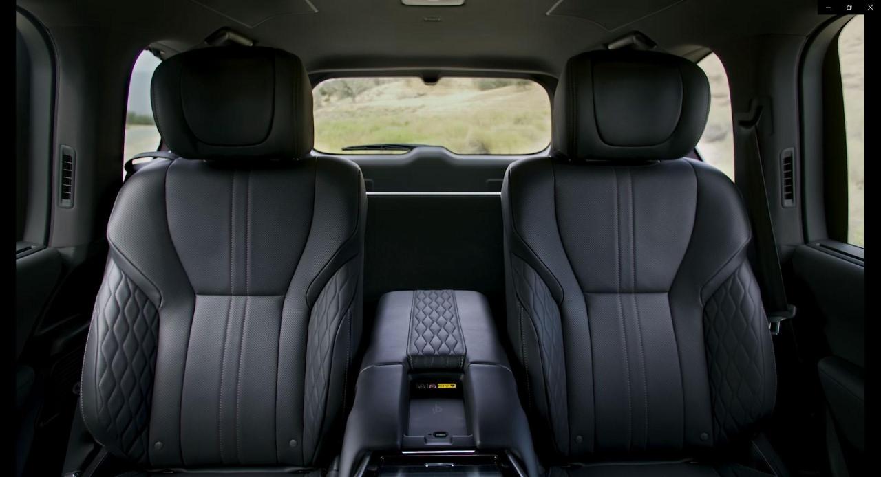 2022-Lexus-LX-100.jpg