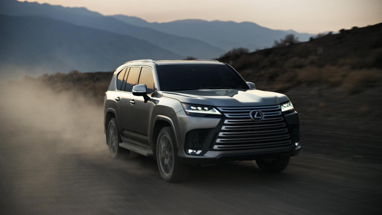 2022-Lexus-LX-16.jpg