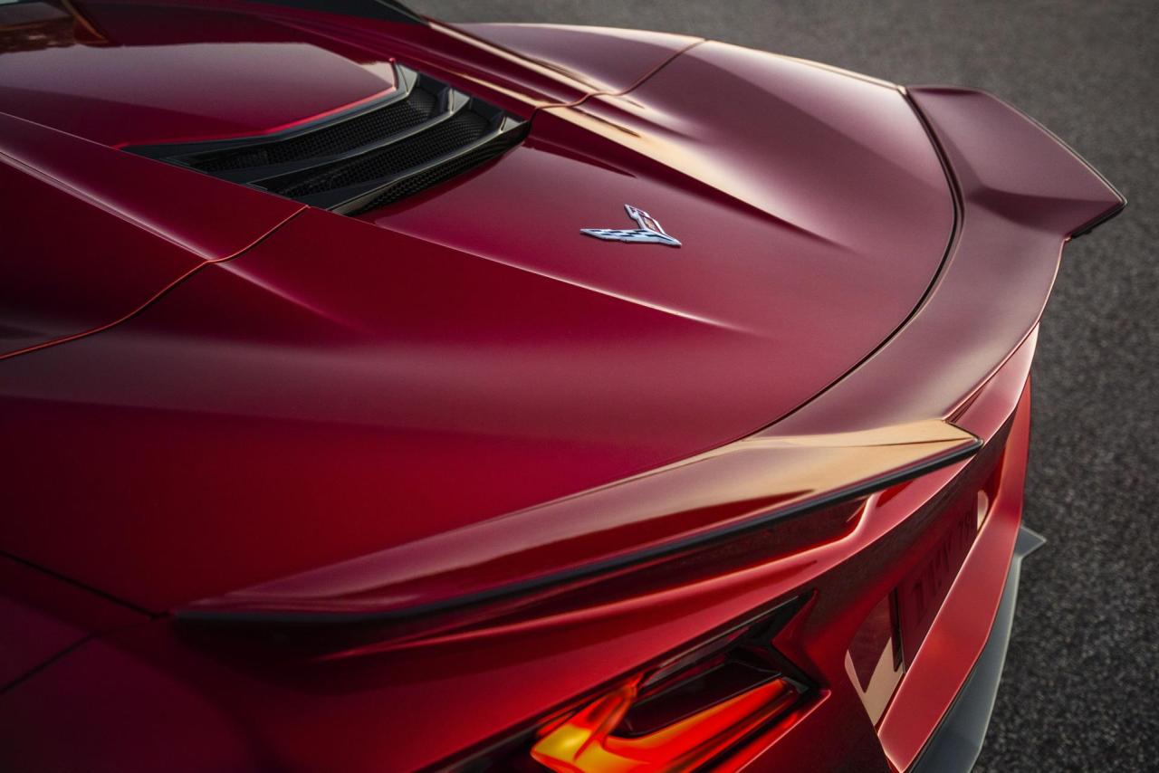 2023-Chevrolet-Corvette-Z06-012.jpg