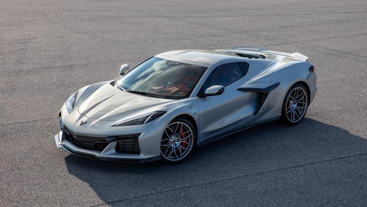 2023-Chevrolet-Corvette-Z06-022.jpg