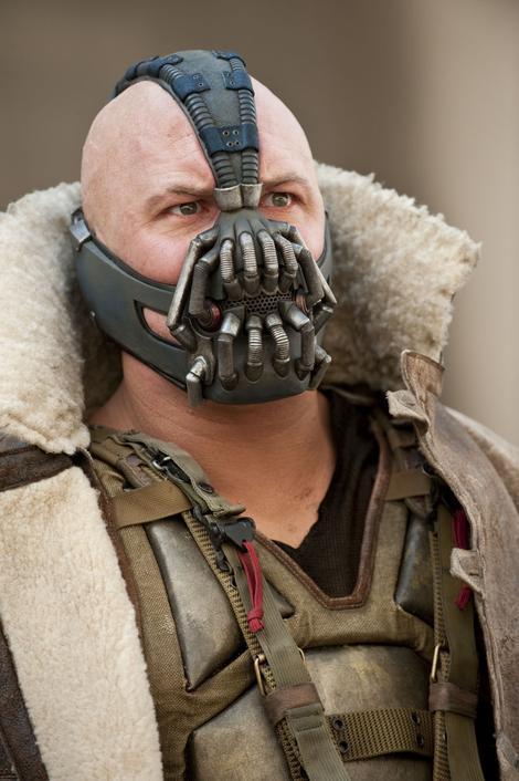 Bane_TDKR3.jpg.2872b52e4fd7bf2a80ac92c5060721a9.jpg
