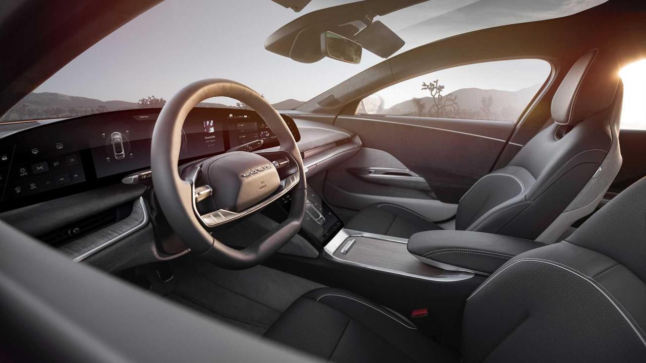 2022-lucid-air (7).jpg