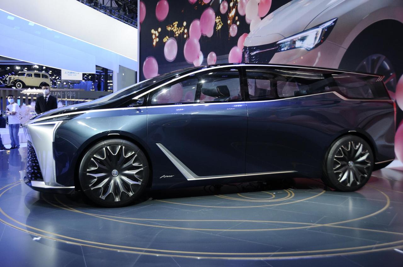 2021-Buick-GL8-Flagship-Concept-live-2.thumb.jpg.f4e93afffacbd67d77a7e32463d7acb5.jpg