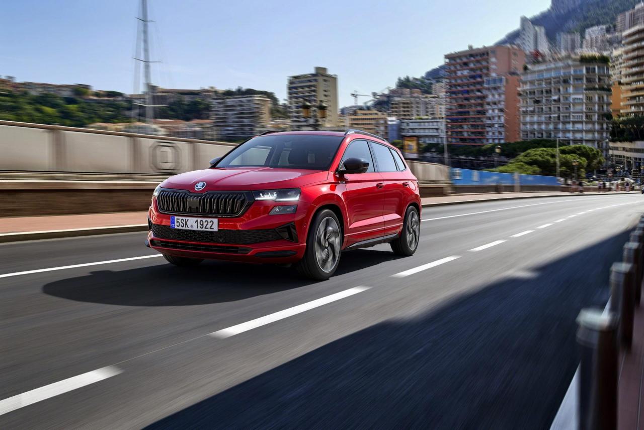 2022-Skoda-Karoq-Sportline-11.jpg