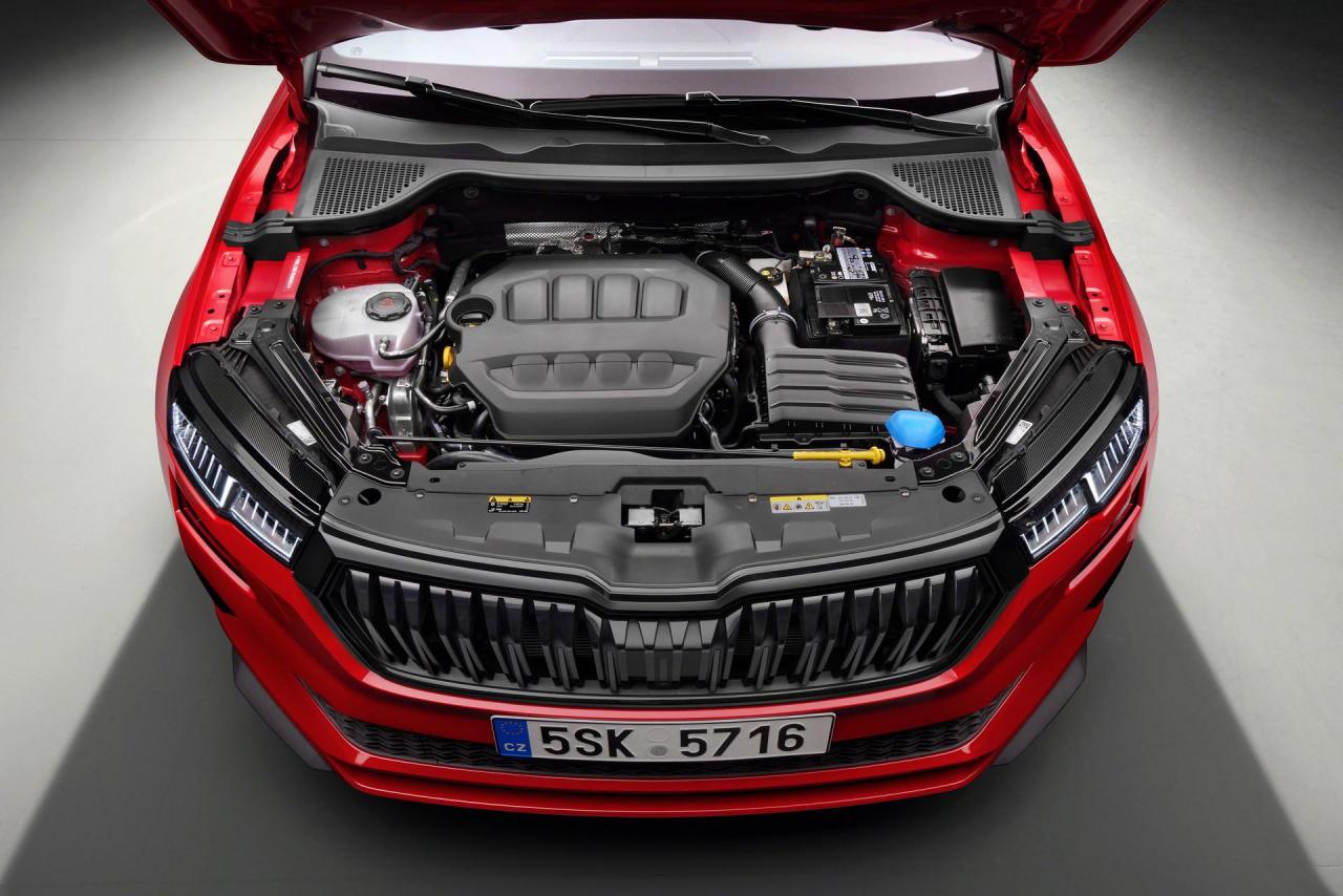 2022-Skoda-Karoq-Sportline-13.jpg
