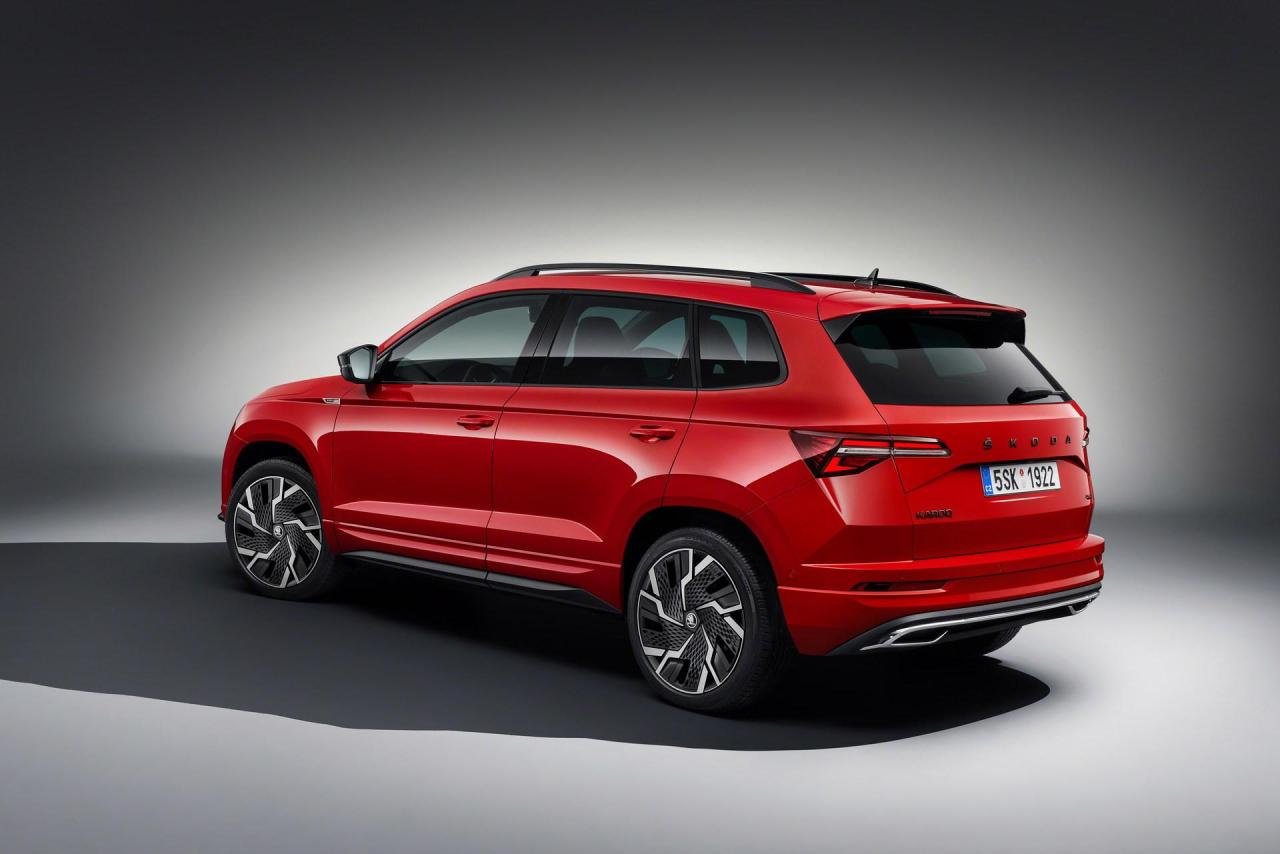 2022-Skoda-Karoq-Sportline-2.jpg