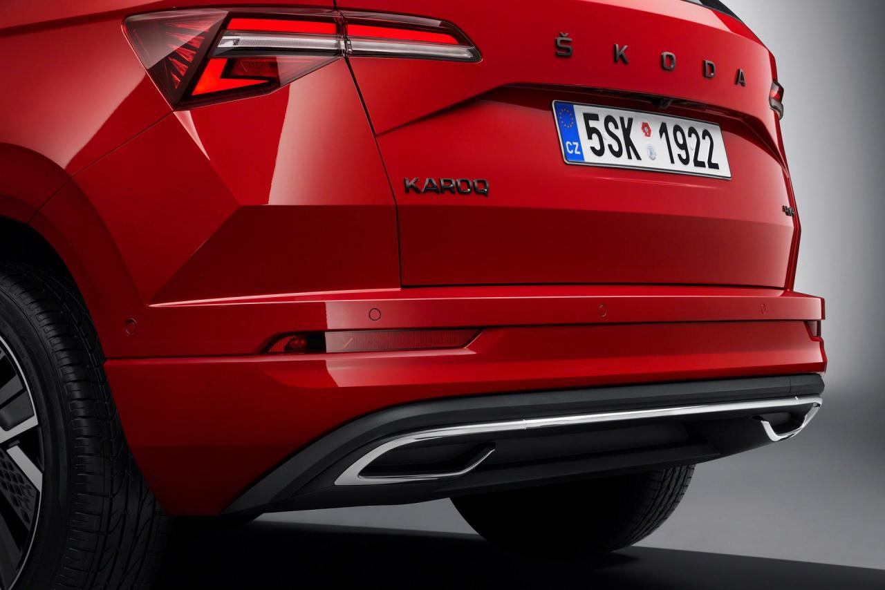 2022-Skoda-Karoq-Sportline-3.jpg