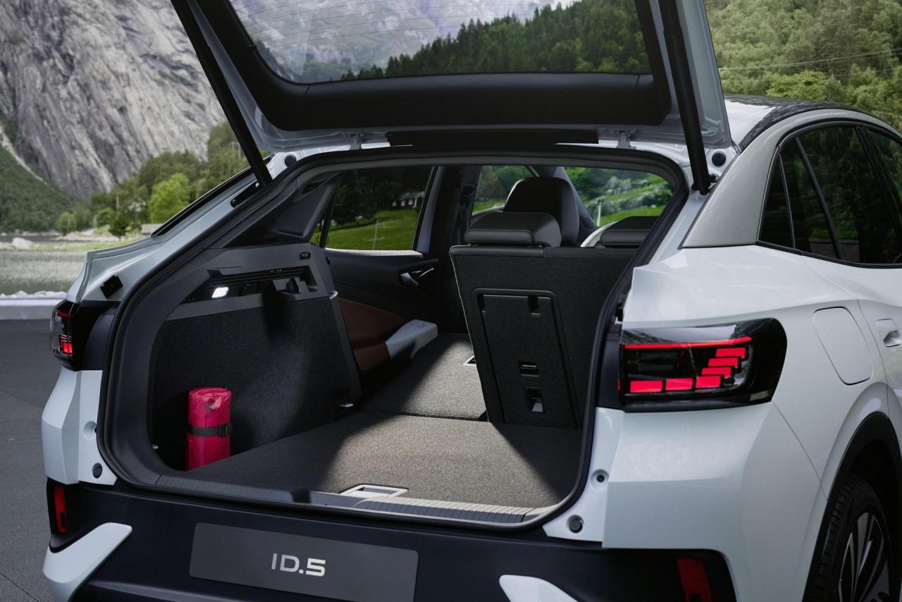 2022-VW-ID5-29.jpg