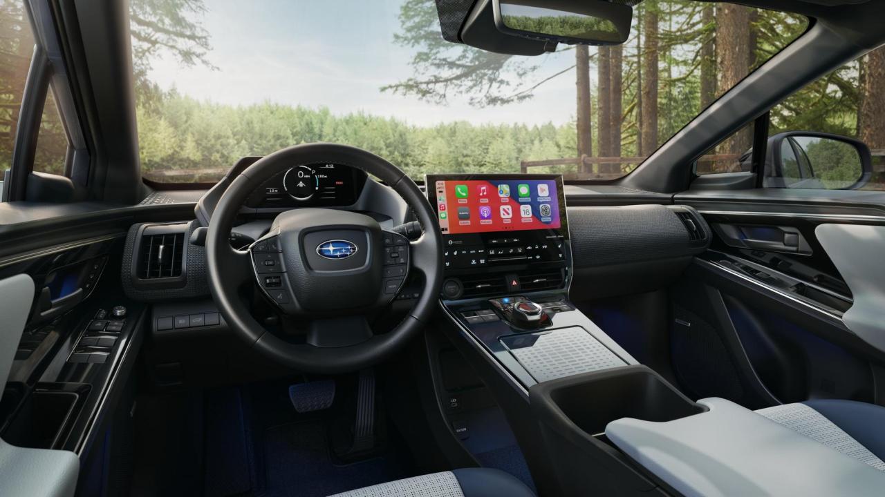 2023-Subaru-Solterra-93.jpg