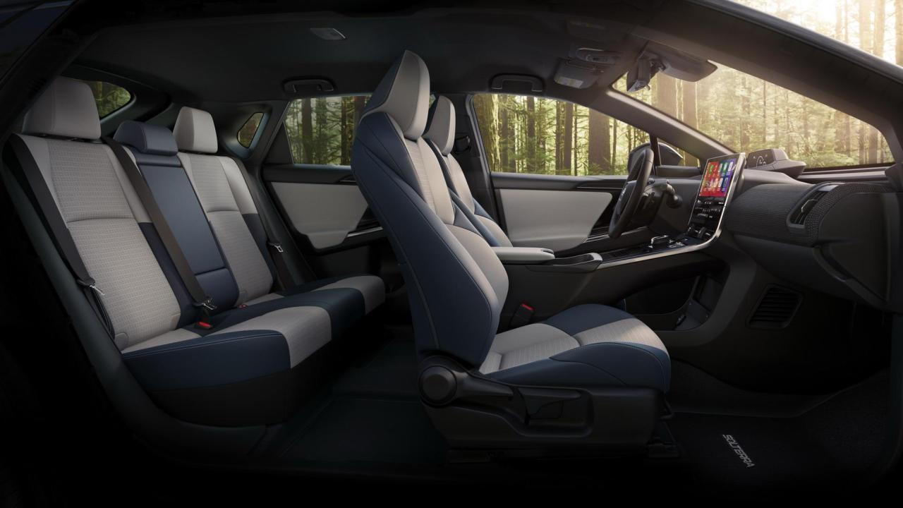 2023-Subaru-Solterra-96.jpg