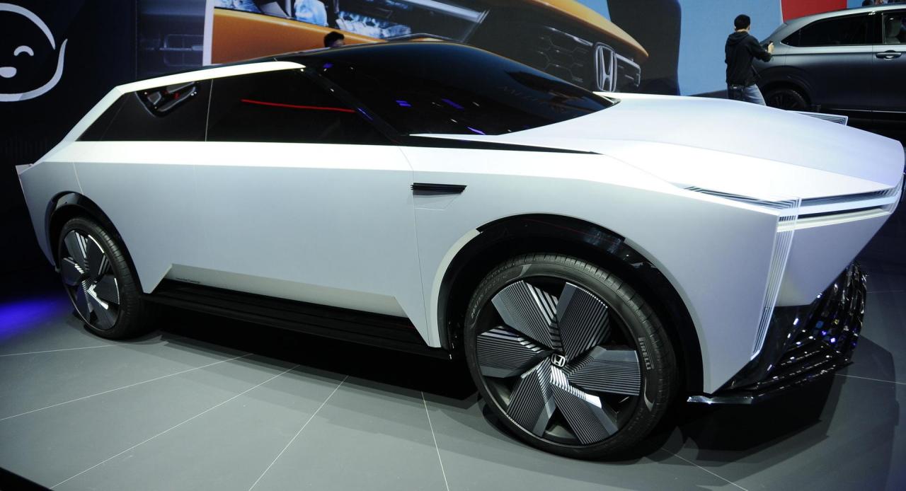 2024-Honda-e-N-SUV-Concept-3.thumb.jpg.e744dd49948c6d76e2dda6fa92dab509.jpg